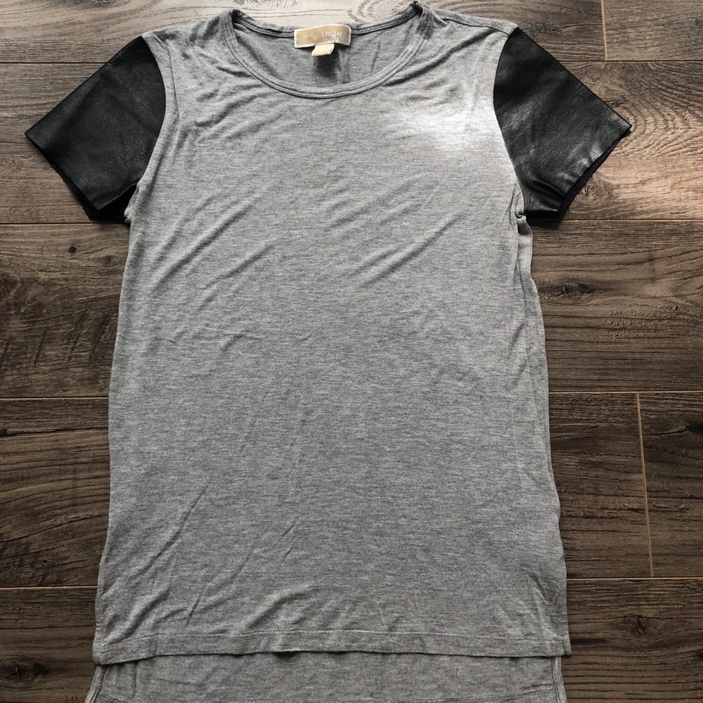 Michael Kors t shirt with faux leather sleeves